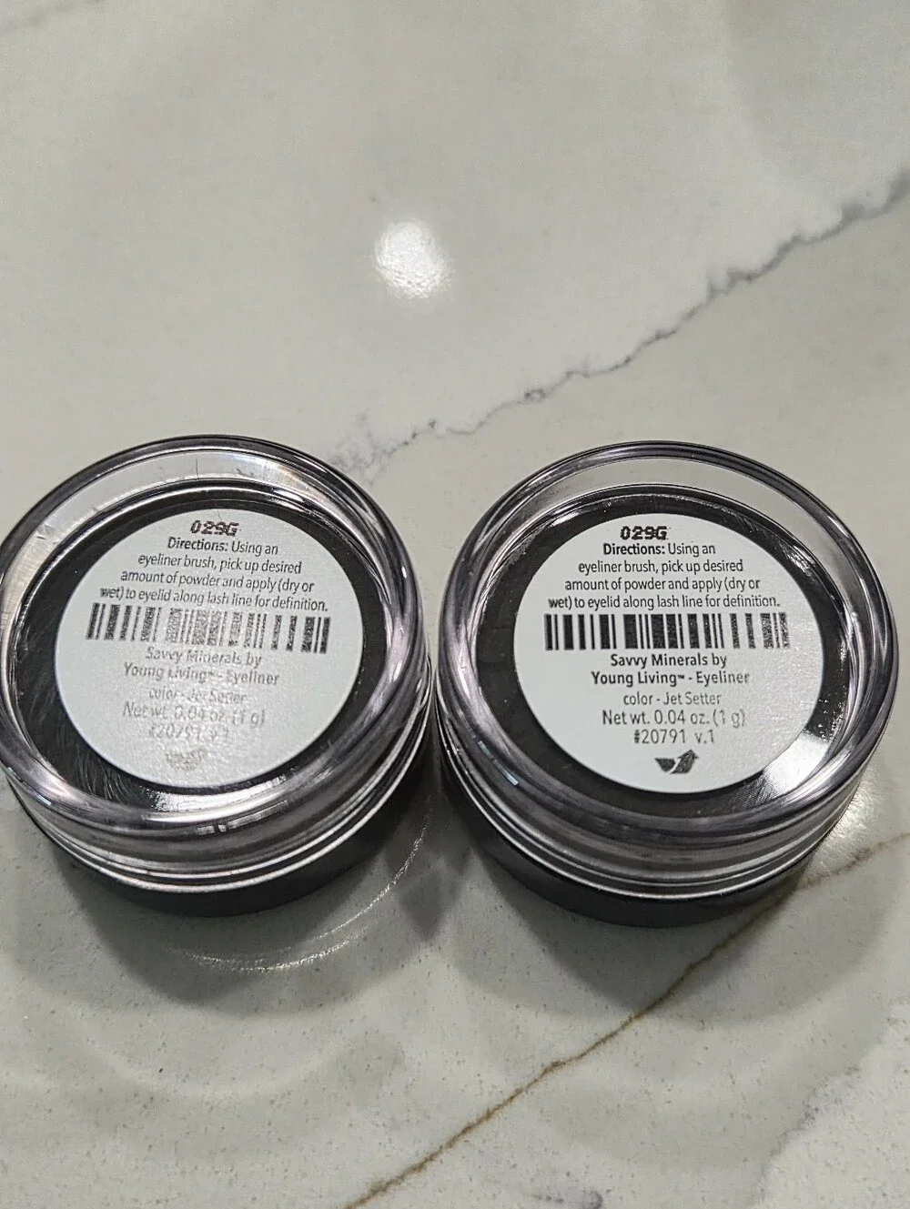Savvy Minerals Jetsetter Eyeliner By Young Living